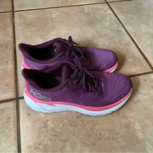 Hoka Clifton 8 Running Shoes